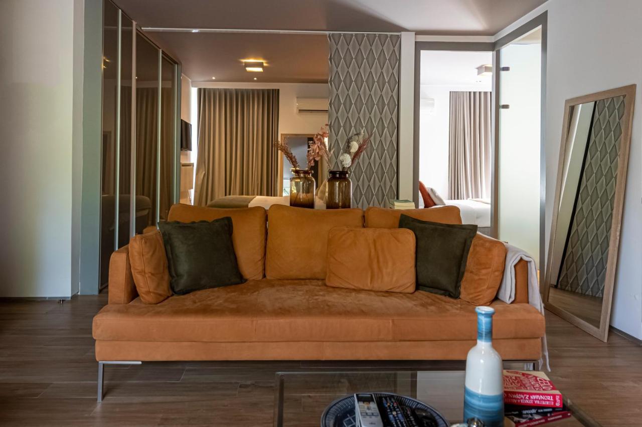 Appartement Phaedrus Living: Luxury Flat Vouliagmeni à Athènes Extérieur photo